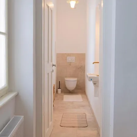 Daire Alter Pfarrhof Egg